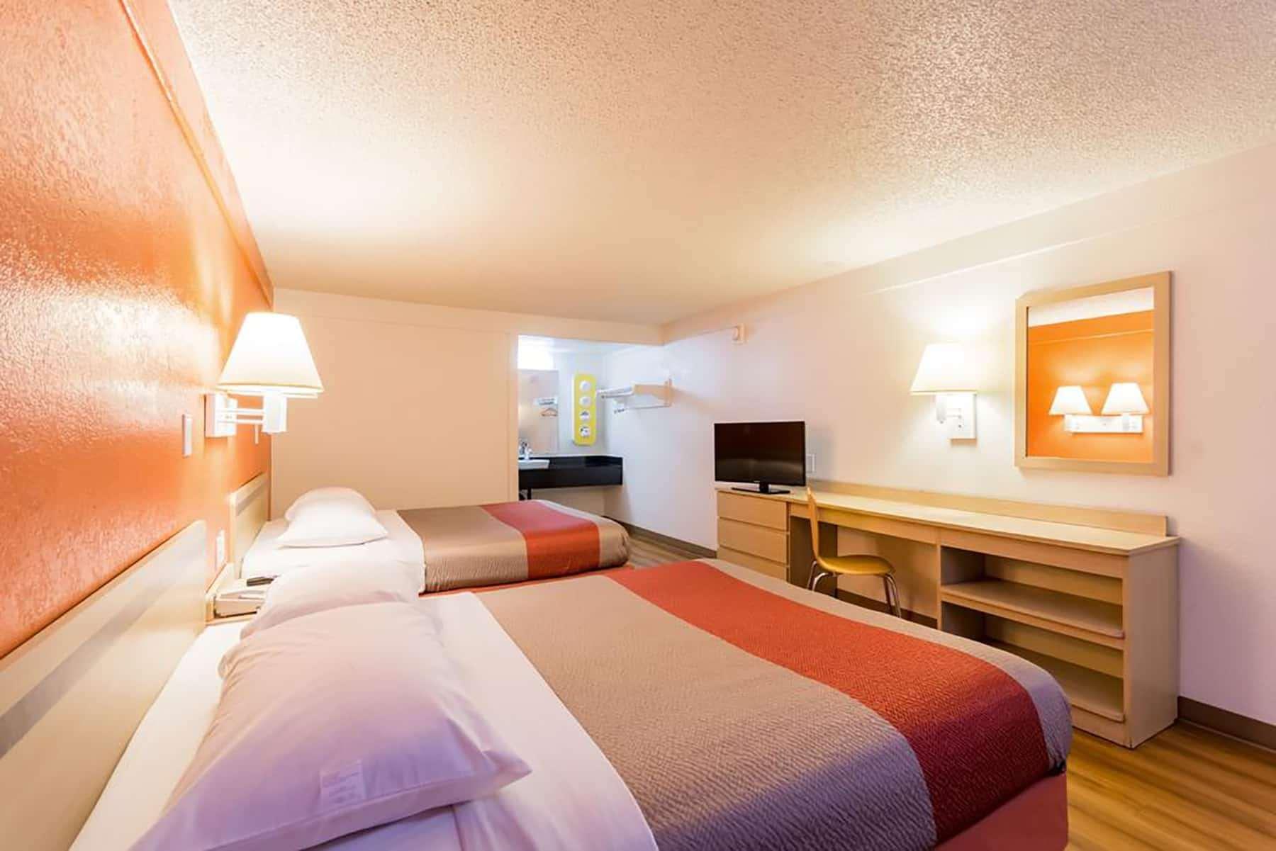 Travelodge By Wyndham Essington / Philadelphia Airport Eksteriør bilde